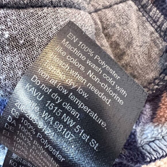 Kavu Teannawa Fleece Pullover Ink Arcade Aztec design Extra Small - Picture 9 of 9